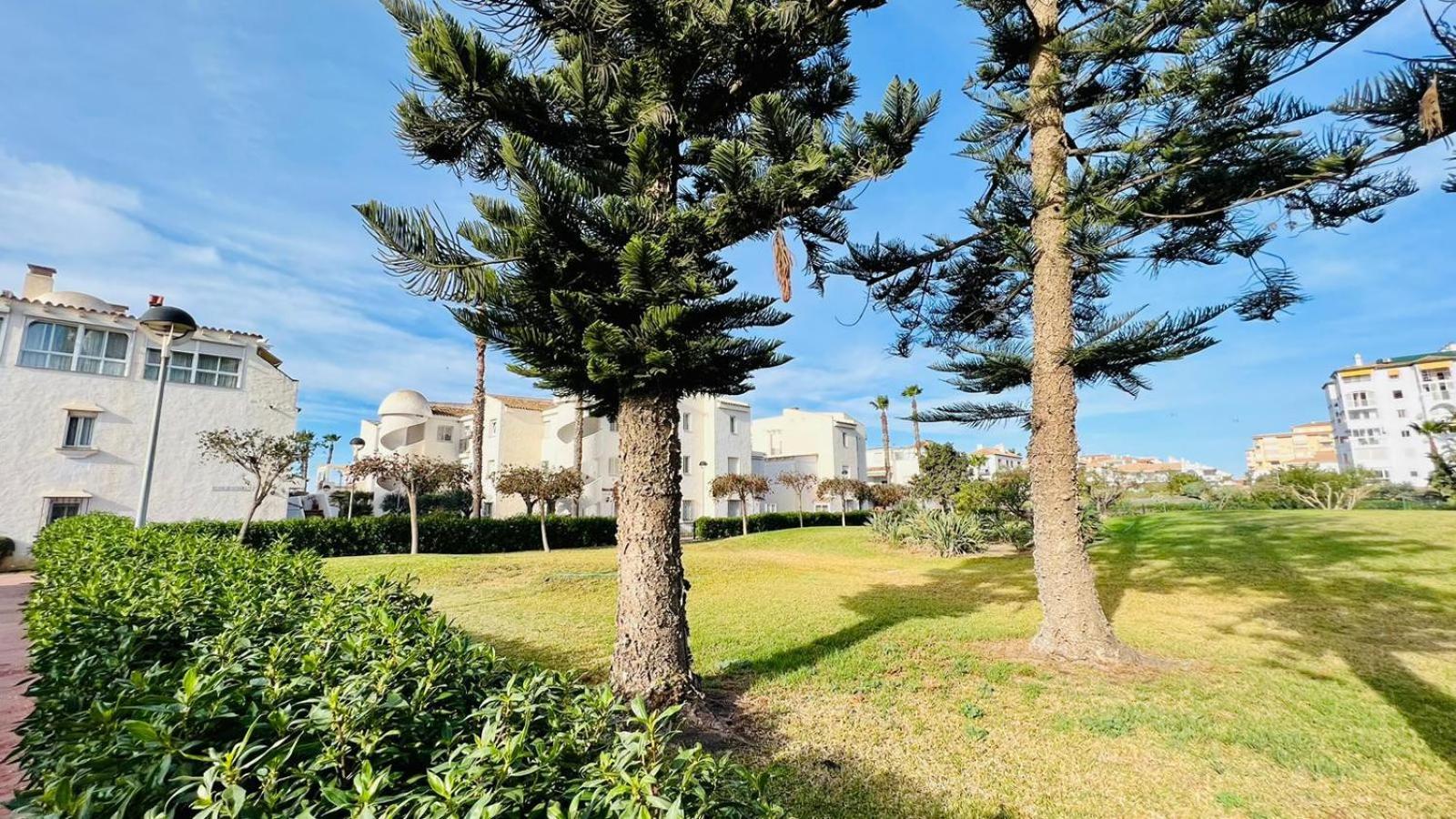 Apartamento Laguna Beach At Home تورّوكس كوستا المظهر الخارجي الصورة